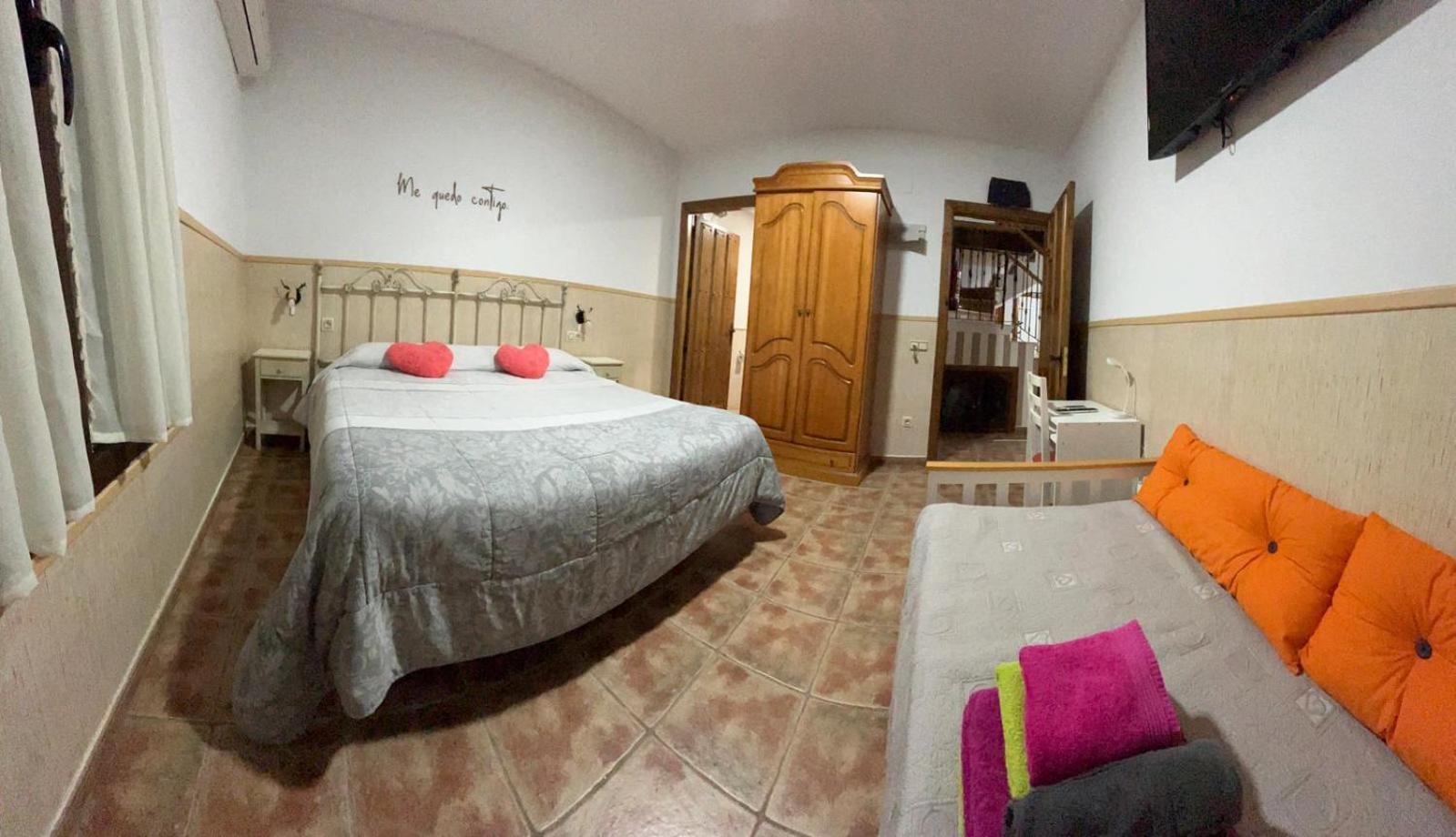 Casa Rural Al-Mofrag Y Apartamentos El Mirador De Monfraguee Villarreal de San Carlos Exterior foto